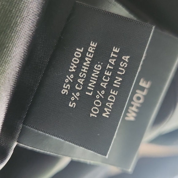 Black hooded Coat - Picture 9 of 11